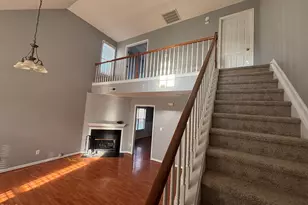 1704 Crag Burn Ln, Raleigh, NC 27604 - Photo 4