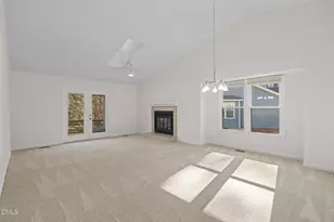 1424 Mapleside Ct, Raleigh, NC 27609 - Photo 16