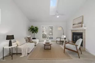 1424 Mapleside Ct, Raleigh, NC 27609 - Photo 4