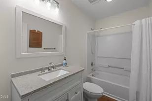 1424 Mapleside Ct, Raleigh, NC 27609 - Photo 34