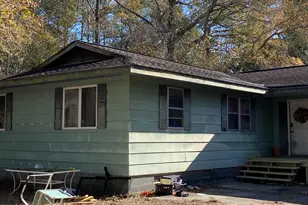 390 Old Winberry Rd, Newport, NC 28570 - Photo 2