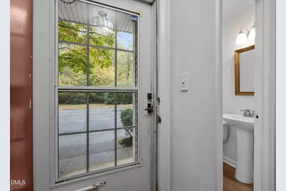 220 Elizabeth Street #Apt C11, Chapel Hill, NC 27514 - Photo 2