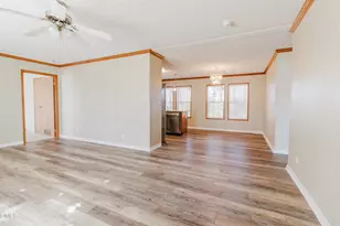 170 Beth Dr, Lumberton, NC 28358 - Photo 8