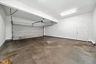 916 Brookhannah Ct, Fuquay Varina, NC 27526 - Photo 24