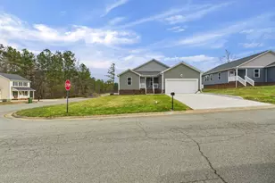 3600 Old Farm Ct, Graham, NC 27253 - Photo 2
