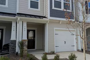 908 Kensley Grv Ln, Fuquay Varina, NC 27526 - Photo 2