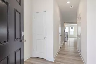 908 Kensley Grv Ln, Fuquay-Varina, NC 27526 - Photo 4