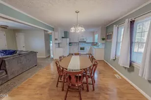 54 Hillcrest Ave, Roxboro, NC 27573 - Photo 16