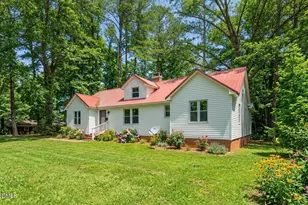 210 N Monroe Ave, Sanford, NC 27330 - Photo 1