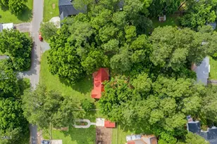 210 N Monroe Ave, Sanford, NC 27330 - Photo 2