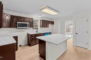 94 Oak Forest Dr, Henderson, NC 27537 - Photo 10