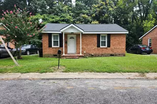 606 Hugh St, Goldsboro, NC 27530 - Photo 4