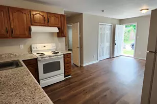 612 Hugh St, Goldsboro, NC 27530 - Photo 8