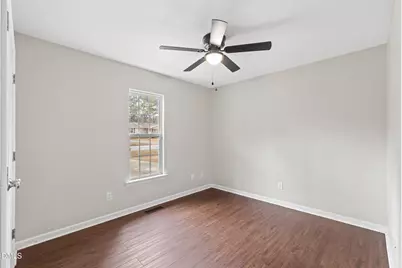 913 E Sanders Street, Four Oaks, NC 27524 - Photo 24