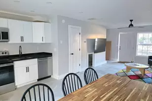 114 Chaucer Ct, Carrboro, NC 27510 - Photo 4