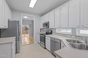 1008 Daresbury Dr, Apex, NC 27502 - Photo 12