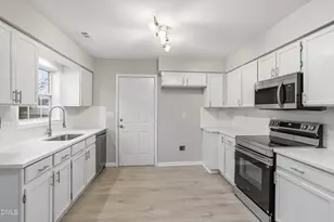 4409 Ellenbrook Dr, Fayetteville, NC 28312 - Photo 6