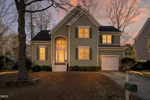 101 Cherry Grove Dr, Cary, NC 27519 - Photo 2