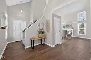 101 Cherry Grove Dr, Cary, NC 27519 - Photo 4