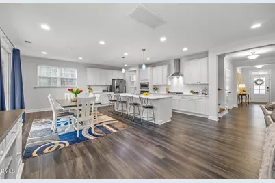 204 Smoky Emerald Way, Holly Springs, NC 27540 - Photo 10