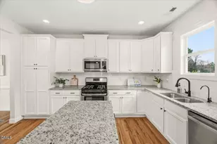 3028 Plantation Glen Dr, Zebulon, NC 27597 - Photo 4