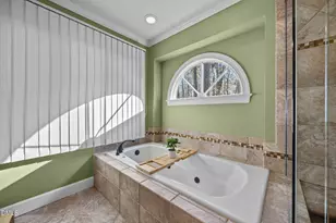 106 Glenhigh Ct, Cary, NC 27511 - Photo 32