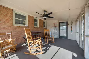 317 Clapp St, Graham, NC 27253 - Photo 4