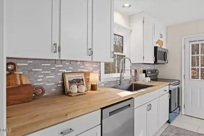 3612 Penhurst Place, Raleigh, NC 27613 - Photo 16