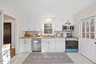 3612 Penhurst Pl, Raleigh, NC 27613 - Photo 18