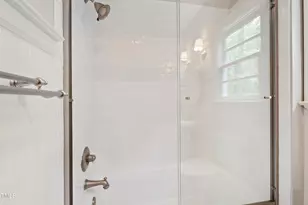 131 Lavinia Ln, Chapel Hill, NC 27516 - Photo 46