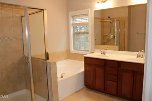 8118 Primanti Blvd, Raleigh, NC 27612 - Photo 10