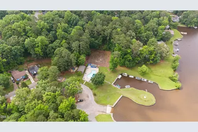 437 Windy Beach, Sanford, NC 27332 - Photo 32