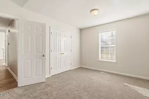 5709 Angelfish Ct, Raleigh, NC 27610 - Photo 20