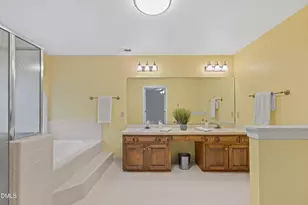 908 Streamer Ct, Raleigh, NC 27614 - Photo 32