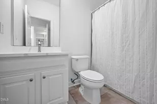 214 Lantern Ridge Ln, Cary, NC 27519 - Photo 46