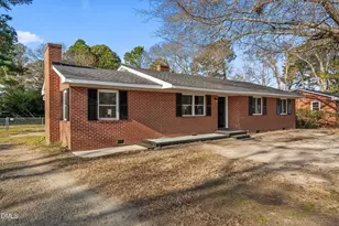 201 W Fayetteville, Micro, NC 27555 - Photo 2
