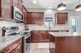 225 Marsh Creek Dr, Garner, NC 27529 - Photo 12