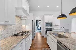 2414 Vetrina Wy, Apex, NC 27502 - Photo 8