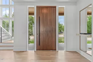 7917 S Bridgewater Ct, Raleigh, NC 27615 - Photo 6