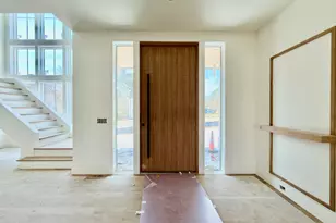 7917 S Bridgewater Ct, Raleigh, NC 27615 - Photo 8