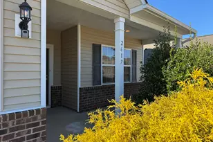 2617 Tummel Ln, Fuquay Varina, NC 27526 - Photo 2