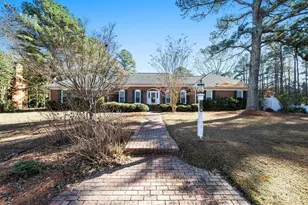 811 Baker St, Smithfield, NC 27577 - Photo 2