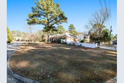 811 Baker Street, Smithfield, NC 27577 - Photo 34