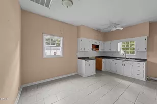 409 W Dr. Martin Luther King Jr. Way, Selma, NC 27576 - Photo 2