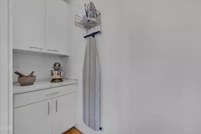 236 Powell Drive, Raleigh, NC 27606 - Photo 14