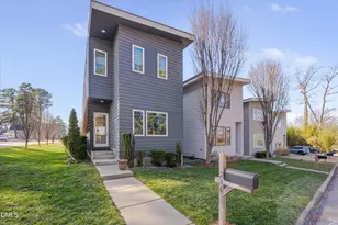 236 Powell Dr, Raleigh, NC 27606 - Photo 2