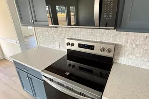 149 Budd Godwin Ln, Dunn, NC 28334 - Photo 12