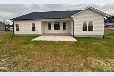 127 Budd Godwin Lane, Dunn, NC 28334 - Photo 2