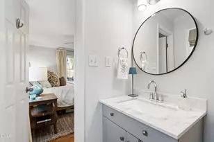 211 Northfield Dr, Raleigh, NC 27609 - Photo 20