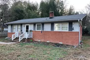 301 Ford Cir, Louisburg, NC 27549 - Photo 2